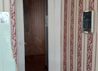 Продаю 3-ком. квартиру, 59.9 м2, Неман, улица Победы, 35