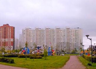 Продается 1-ком. квартира, 35 м2, Санкт-Петербург, улица Бадаева, 8к1, улица Бадаева