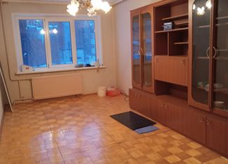 Продаю 2-комнатную квартиру, 47.5 м2, Ижевск, улица А.Н. Сабурова, 35