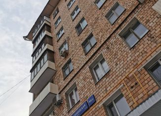 Продаю 2-ком. квартиру, 45 м2, Москва, Новослободская улица, 49/2, метро Менделеевская