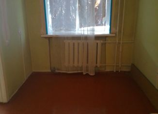 Продам 2-комнатную квартиру, 42.4 м2, Михайловка, улица Обороны, 40