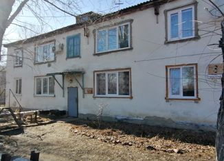 Продам 3-ком. квартиру, 50.5 м2, Алейск, улица Строителей, 3