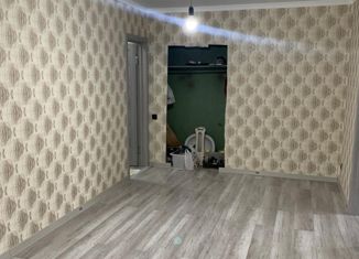 Продажа четырехкомнатной квартиры, 58 м2, Гулькевичи, Гражданская площадь, 15