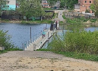 Продам однокомнатную квартиру, 29.9 м2, поселок Золотой Колос, посёлок Золотой Колос, 1