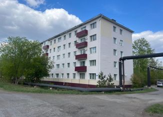Продажа 3-комнатной квартиры, 59.8 м2, Калачинск, улица Черепова, 62