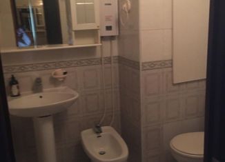 Продается 3-комнатная квартира, 73.2 м2, Москва, Можайское шоссе, 33, станция Рабочий Посёлок