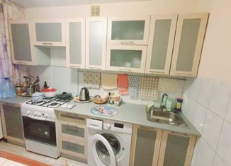Продам 1-ком. квартиру, 29 м2, Тверь, проспект Чайковского, 27В, Центральный район