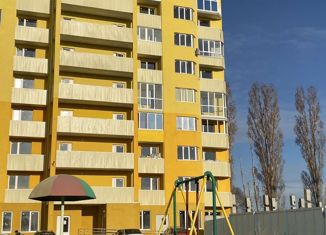 Продам двухкомнатную квартиру, 80 м2, Балаково, улица Гагарина, 36