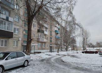 Продается трехкомнатная квартира, 60 м2, Вольск, улица Кольцова, 1А