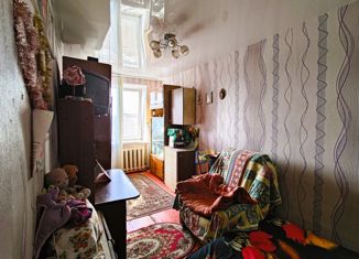 Двухкомнатная квартира на продажу, 45 м2, Волгоградская область, проспект имени Ленина, 85