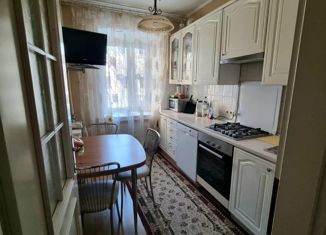 Сдача в аренду 2-ком. квартиры, 56 м2, Москва, Украинский бульвар, 13, Украинский бульвар