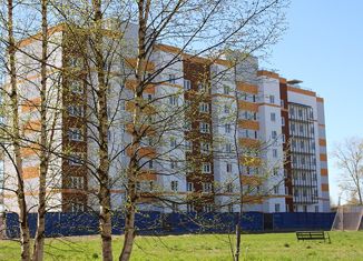 Продам 3-комнатную квартиру, 90.3 м2, Санкт-Петербург, Петергофское шоссе, 90к3, муниципальный округ Сосновая Поляна