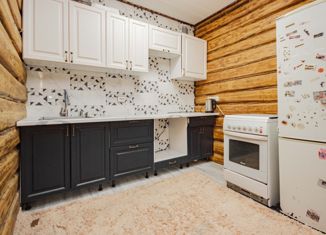 Сдается в аренду дом, 80 м2, деревня Ерюхино, Зелёная улица, 2