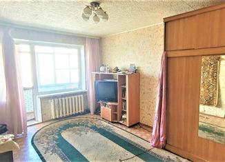 Продам 1-комнатную квартиру, 30 м2, Чайковский, улица Декабристов, 3