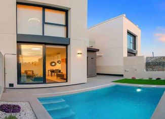 Продам дом, 259.7 м2, посёлок городского типа Дагомыс, Фестивальная улица, 53