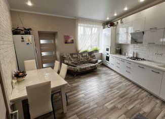Продажа 2-комнатной квартиры, 72 м2, село Новобессергеневка, улица А.С. Куликова, 5к3