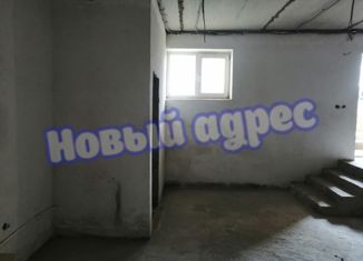 Продаю 1-комнатную квартиру, 57 м2, Ейск, Коммунистическая улица, 85/5