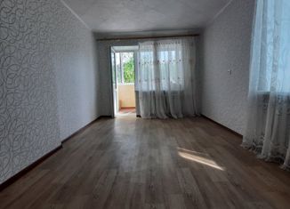 Продажа 1-комнатной квартиры, 30.4 м2, Новотроицк, улица Комарова, 18