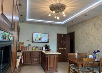 Продажа 2-комнатной квартиры, 83.5 м2, Химки, улица Калинина, 5