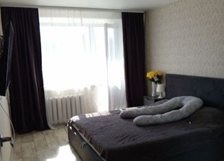 Продам 2-ком. квартиру, 48 м2, Северск, улица Калинина, 74