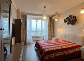 Продаю 3-ком. квартиру, 98.2 м2, Москва, Первомайская улица, 42, Первомайская улица