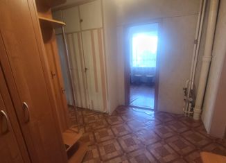 Продам 3-ком. квартиру, 64.6 м2, Кингисепп, улица Воровского, 29