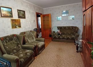 Продаю 3-комнатную квартиру, 61.5 м2, Крым, улица Марата, 5