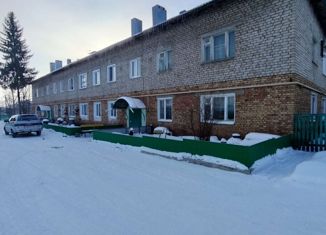 Трехкомнатная квартира на продажу, 57 м2, село Бакалы, площадь Ворошилова, 4