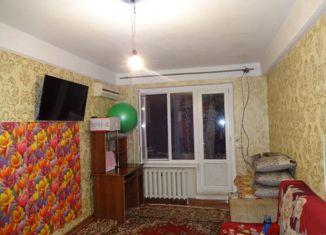 Продажа двухкомнатной квартиры, 46 м2, Махачкала, улица Юсупа Акаева, 11, Советский район