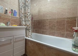 Продам трехкомнатную квартиру, 60.5 м2, село Засечное, улица Механизаторов, 10