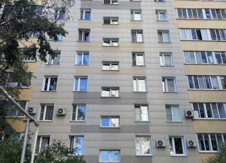 Продажа 3-ком. квартиры, 60 м2, Москва, Планерная улица, 5к1, метро Планерная