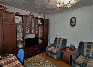 Продам 3-комнатную квартиру, 69 м2, Еманжелинск, улица Гагарина, 10