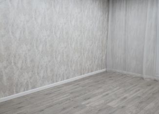 Продам трехкомнатную квартиру, 104.3 м2, Казань, улица Адоратского, 1Б, ЖК Акварель