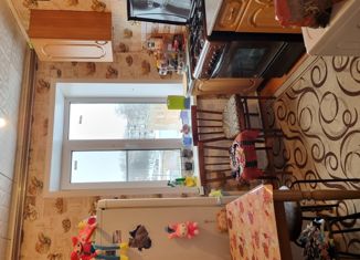 Продаю 1-ком. квартиру, 35 м2, Волжск, улица Гагарина, 22