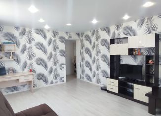 Продаю 3-комнатную квартиру, 70 м2, Чернушка, Новосельская улица, 10