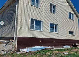 Продаю дом, 160 м2, село Пустозерово, улица Ленина, 50Б