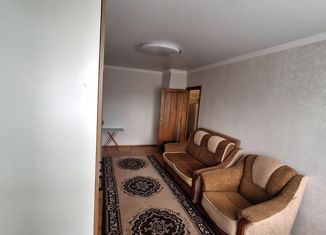 Сдаю 1-ком. квартиру, 30 м2, Георгиевск, Батакская улица, 6