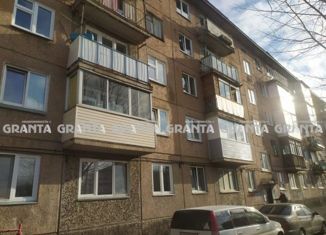 Продаю 2-ком. квартиру, 45.8 м2, Красноярск, Советский район, Джамбульская улица, 3