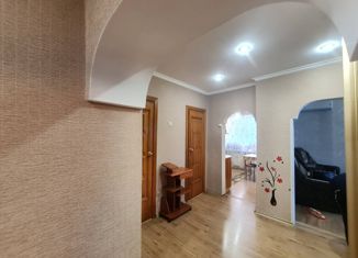 Продам трехкомнатную квартиру, 56.9 м2, Приморский край, улица Тургенева, 25А