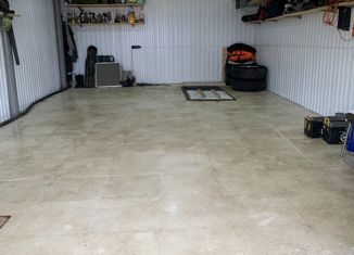 Продаю гараж, 40 м2, Нижневартовск, улица 60 лет Октября, 4А/П