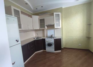 Продается 3-комнатная квартира, 75 м2, Оренбургская область, улица Маршала Егорова, 40