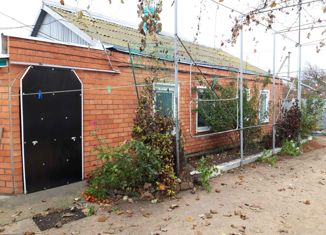 Продаю дом, 70 м2, станица Камышеватская, Центральная улица