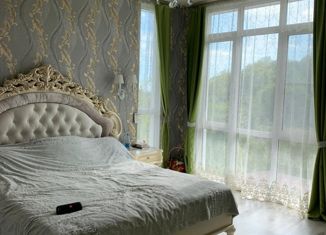 Продаю дом, 300 м2, село Хлебороб, улица Шаумяна, 70