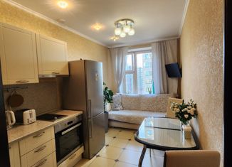 Продам 1-ком. квартиру, 35 м2, Москва, микрорайон Эдальго, 5