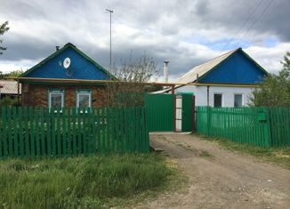 Продается дом, 48 м2, село Учалы, улица Багаутдинова, 93