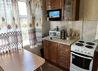 Продается 2-комнатная квартира, 44 м2, Северск, улица Крупской, 23