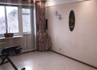 Продам 4-комнатную квартиру, 75 м2, Железногорск, проспект Курчатова, 62