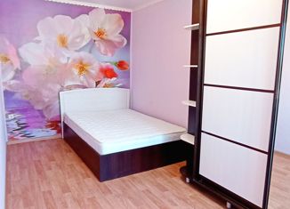 Продам 2-ком. квартиру, 46 м2, Буинск, улица Гагарина, 28