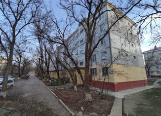 Продаю 4-комнатную квартиру, 86 м2, Элиста, 4-й микрорайон, 4-й микрорайон, 45