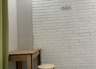 Продаю трехкомнатную квартиру, 64 м2, рабочий посёлок Старая Майна, Волжская улица, 94